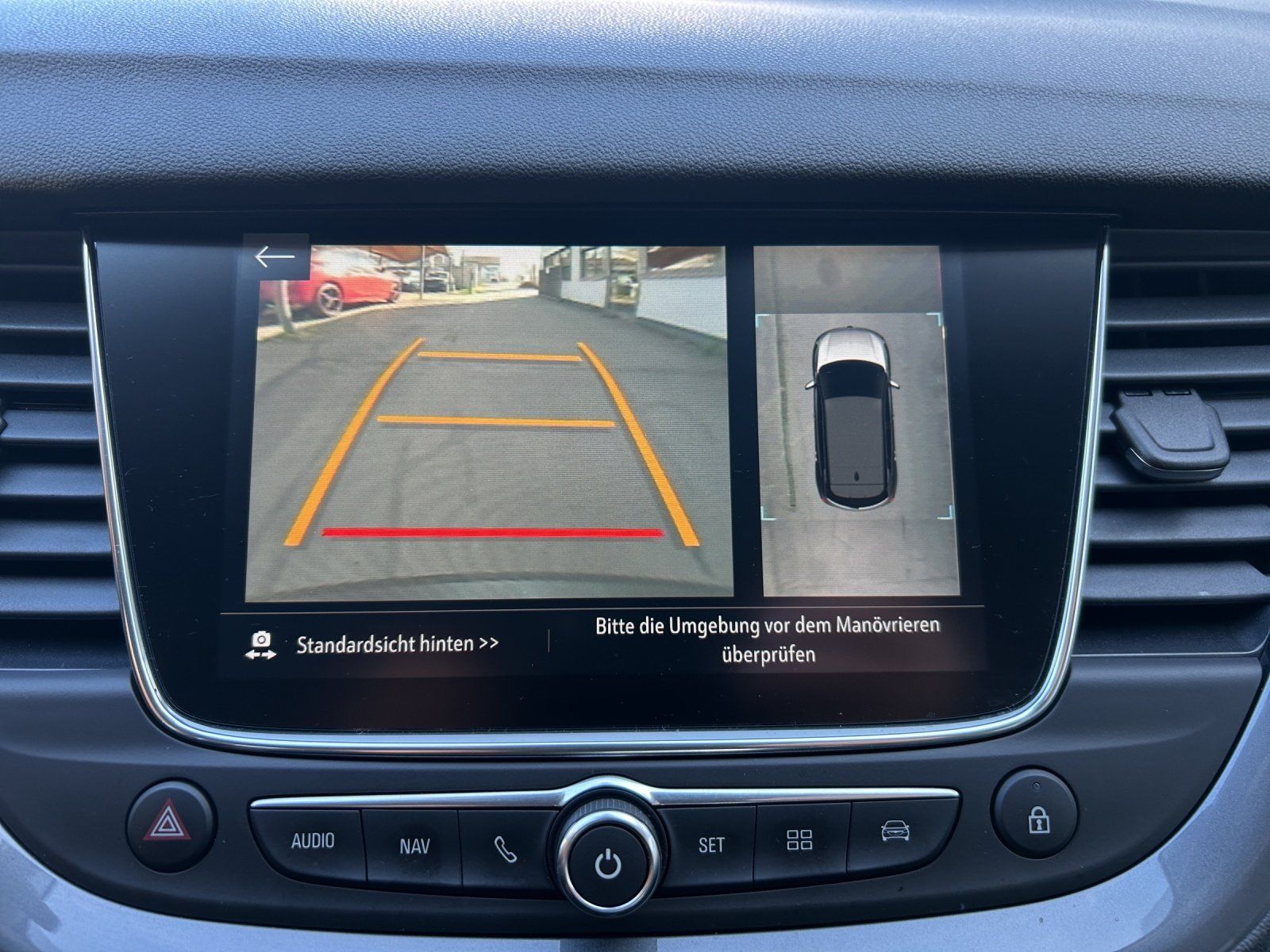 Fahrzeugabbildung Opel Grandland X 2.0 CDTI Aut./Bi-LED/ACC/360°/AHK/