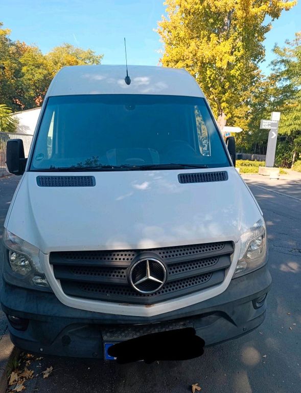 Image of Mercedes-Benz Sprinter