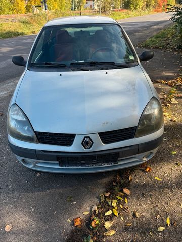 Renault Clio 1,2 mit TÜV 10/26 Klima