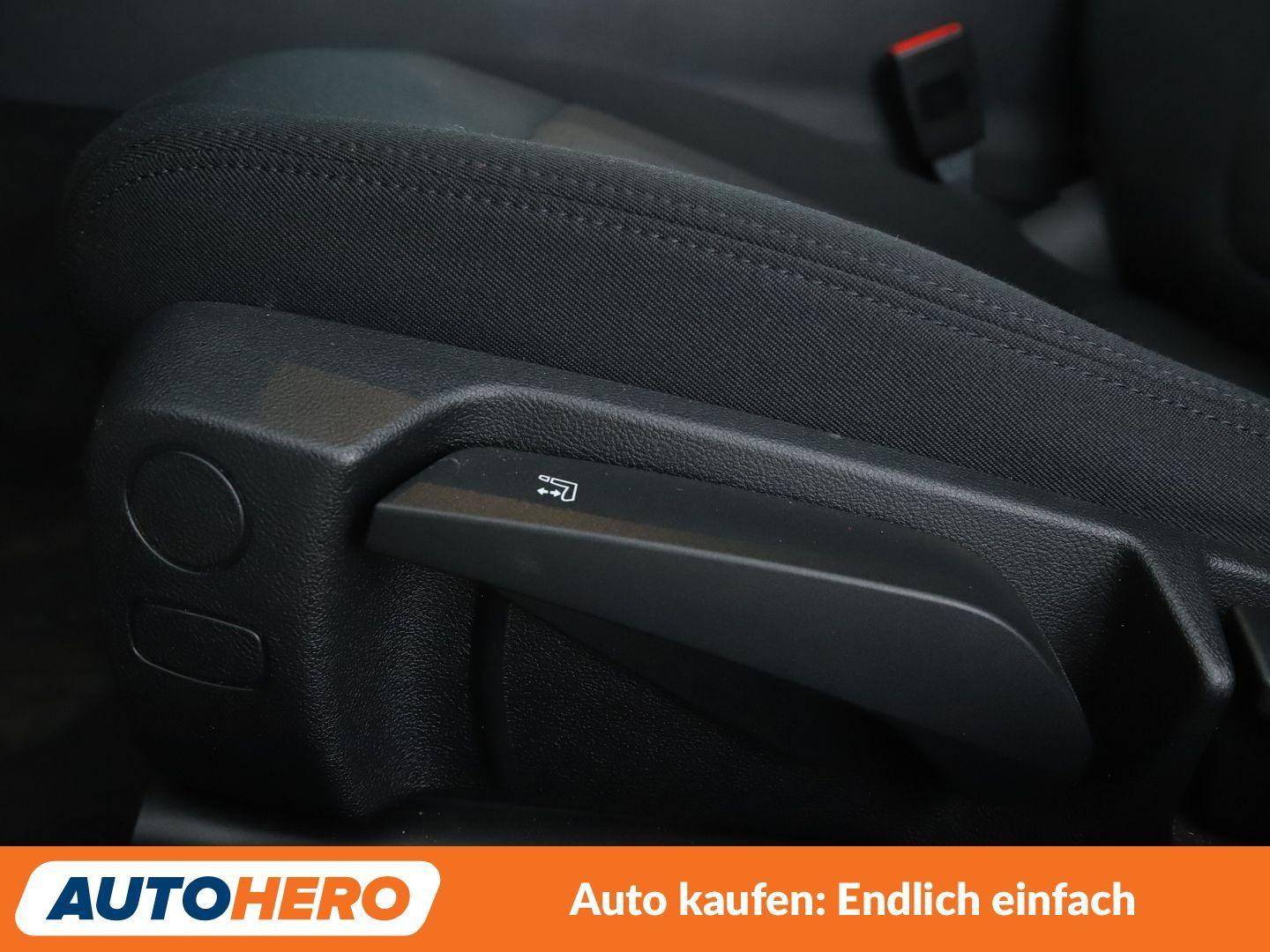 BMW 318 i Advantage Aut.*NAVI*LED*PDC*SHZ*TEMPO*, миниатюра 26