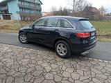 Mercedes-Benz GLC 250 d 4MATIC Autom. - - blaue Mercedes-Benz GLC-Klasse