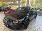 Volkswagen Golf VII Lim. Trendline BMT