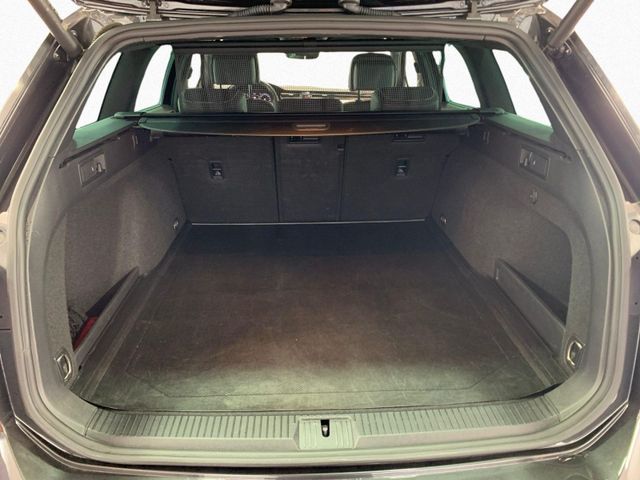 Passat Variant 2.0 TDI DSG Elegance MATRIX+KAMER