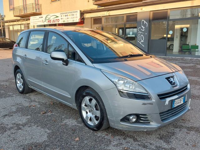 Peugeot 5008 1.6 HDi 112CV Business