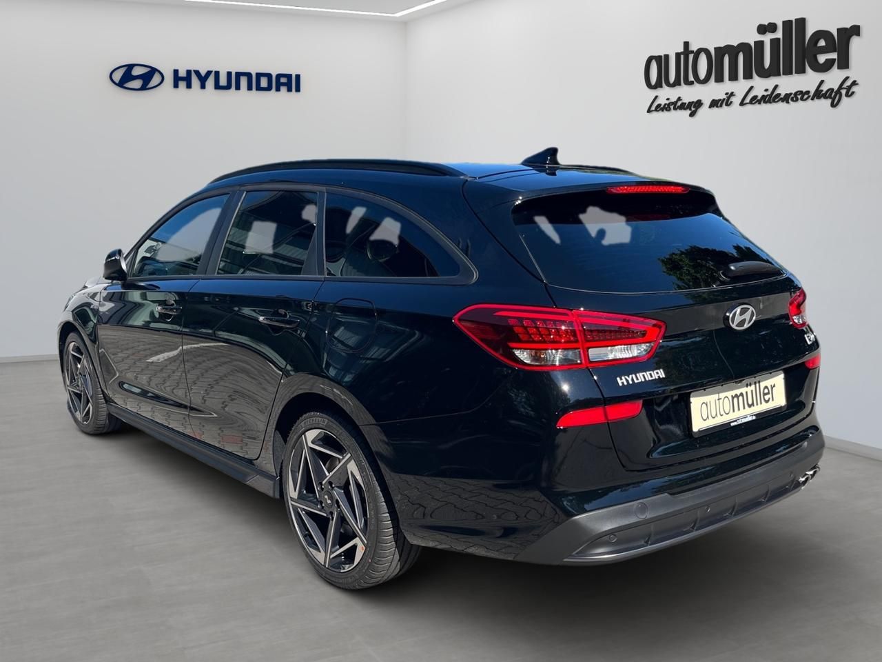 Fahrzeugabbildung Hyundai i30 N-LINE X *KLIMAA*CARPLAY*NAVI*BT*SHZ*LHZ*USB