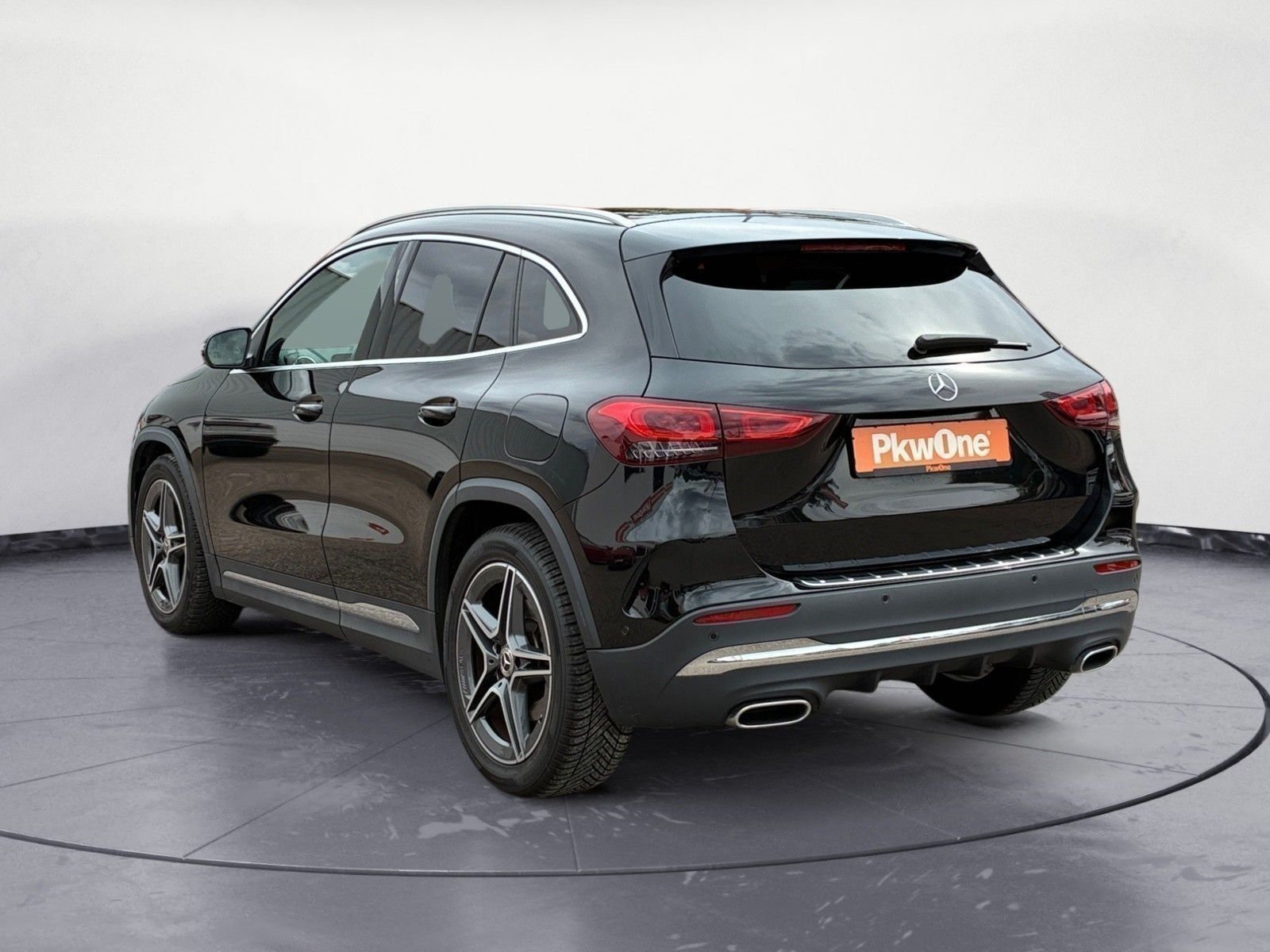 Mercedes-Benz GLA 250 4 MATIC AMG KLIMA*DAB*NAVI*SHZ*PANO*LED* imagem 3