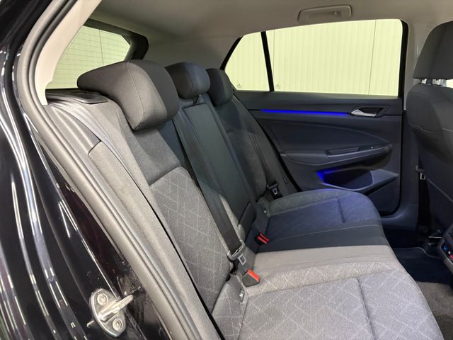 Golf VIII Life 2.0 TDI NAVI LED ACC RFK