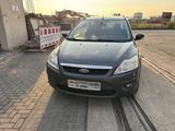 Ford Focus 1,6TDCi 80kW Black Magic Turnier Black... - Ford Focus: Magic Black