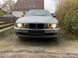 BMW 520i - - BMW 520 aus 2001: 520i