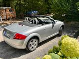 Audi TT Roadster 1.8T 132 kW - - Audi aus 2000: Cabrio