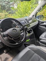 Volkswagen T6 Multivan 150ps Highline DSG Dynamikfahrwerk - Volkswagen T6 Multivan in Kassel
