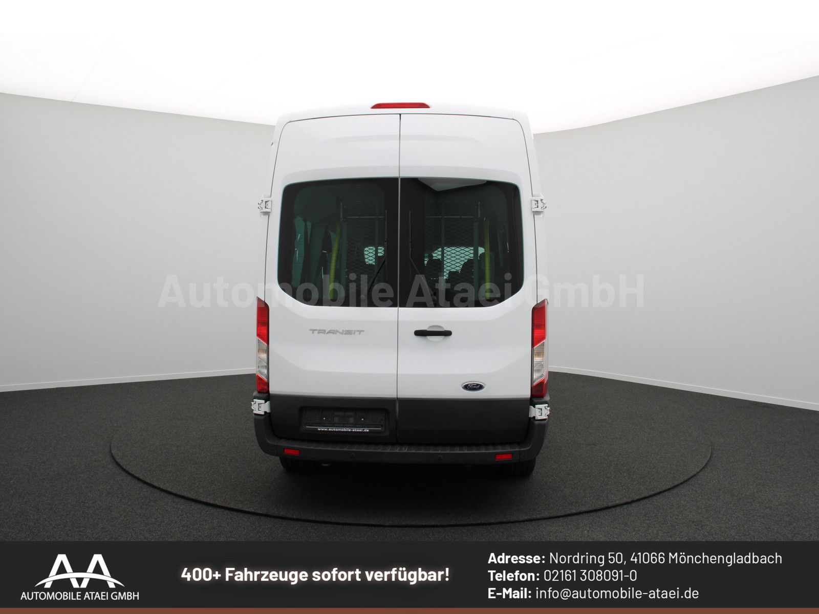 Fahrzeugabbildung Ford Transit 350 *Rollstuhl-Lift* +9-SITZE (4759)