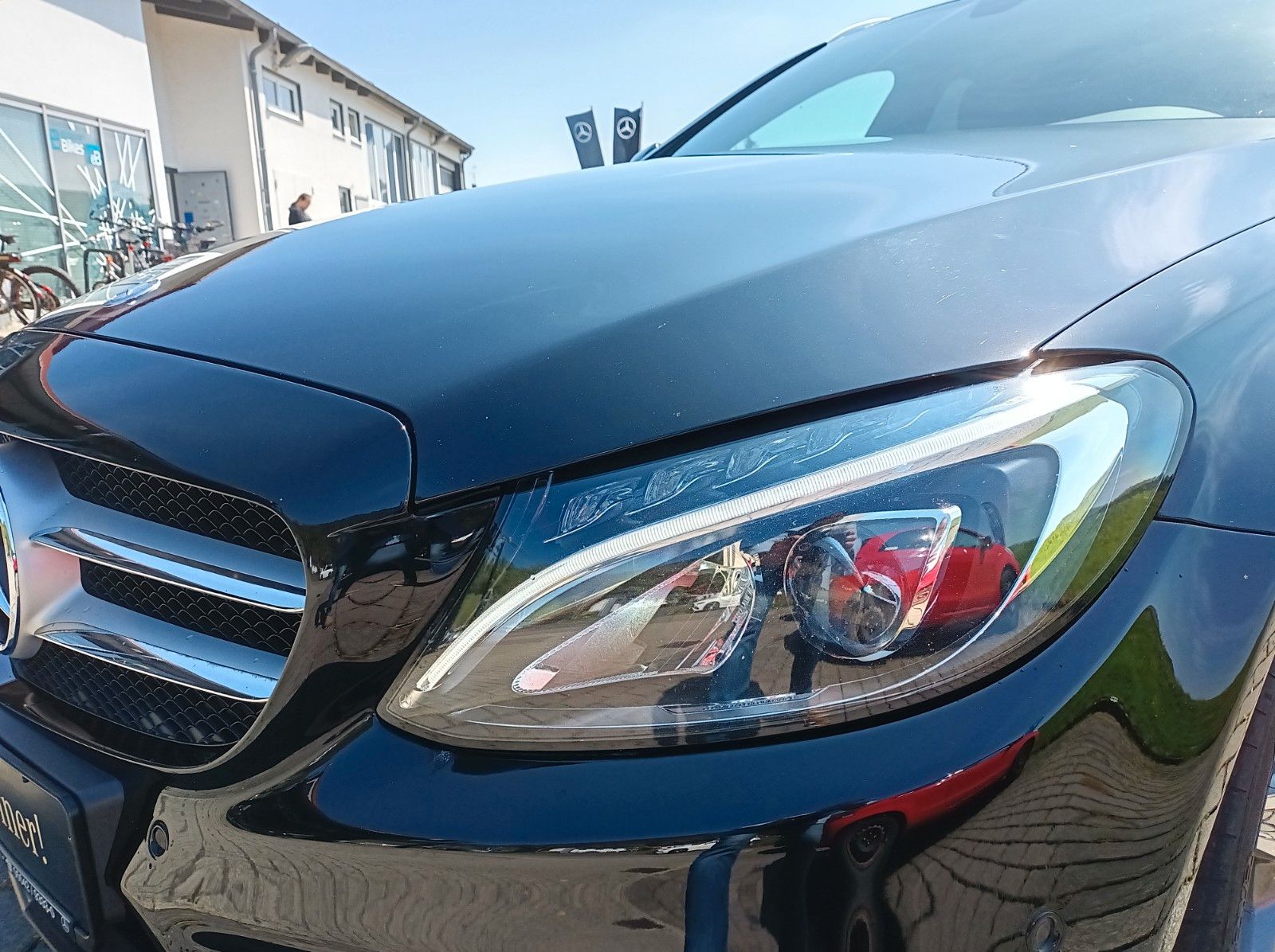 Fahrzeugabbildung Mercedes-Benz C 220T+AMG LINE INTERIEUR+EXTERIEUR+SCHECKHEFT +