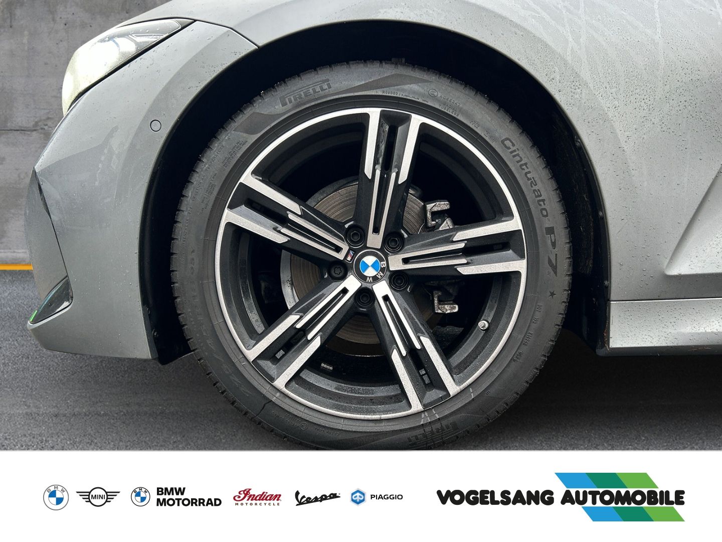 Fahrzeugabbildung BMW 318 iTouring,M Sport,HeadUp,Rückfahrk.,DrivingAs