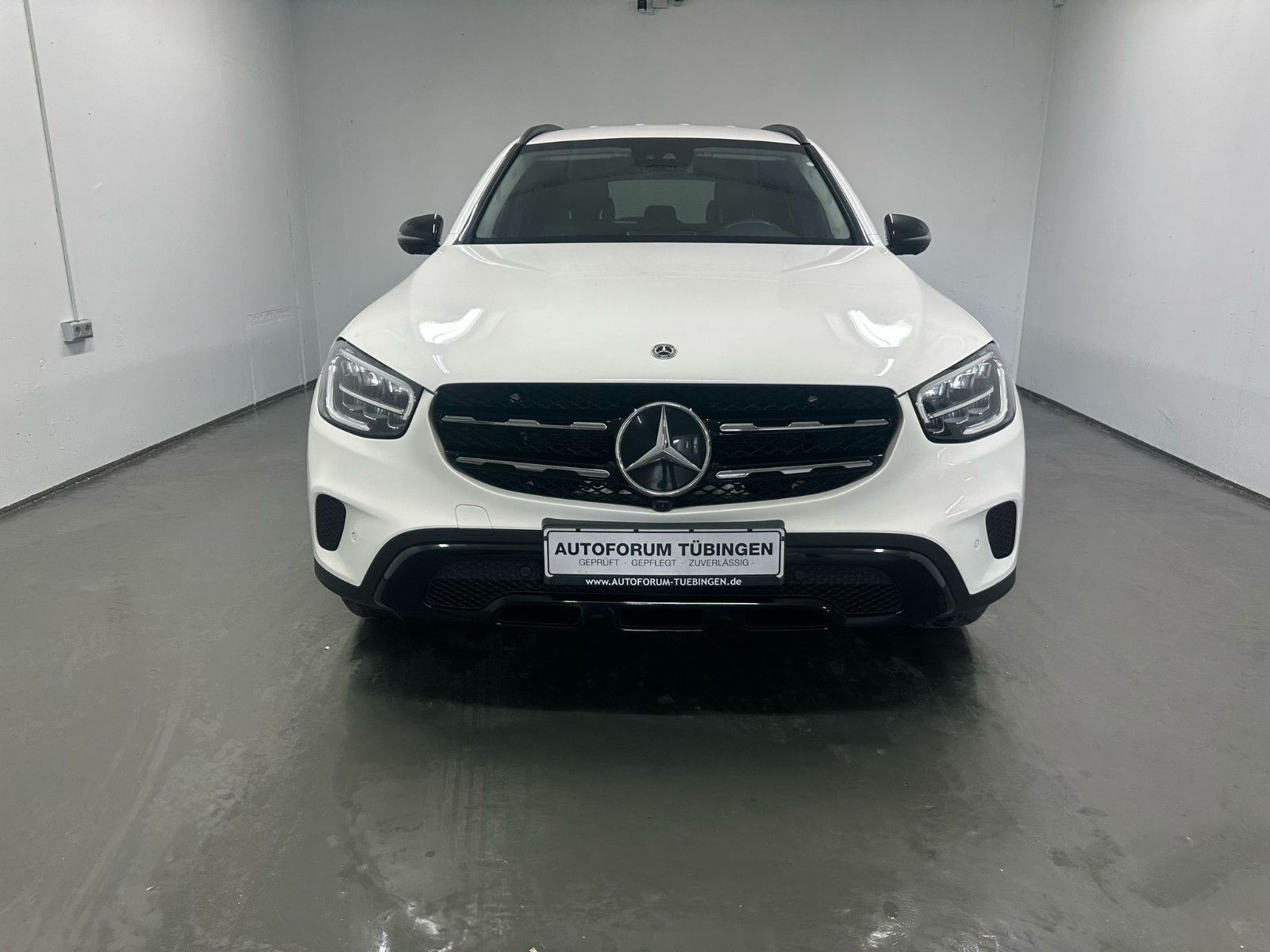 Fahrzeugabbildung Mercedes-Benz GLC 300 d 4MATIC Autom.*NIGHT*360*SPUR*IHC*LED