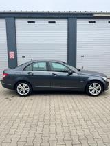Mercedes-Benz C 180 KOMPRESSOR BlueEFFICIENCY - - Mercedes-Benz C 180 in Rostock