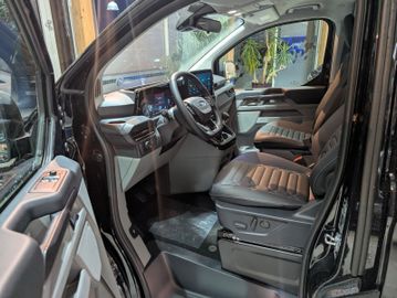 Ford Tourneo Custom Tit. 2.0 L1 NEUES MODELL