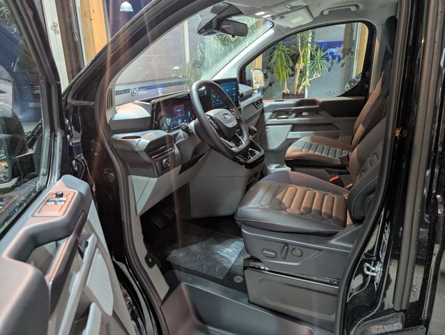 Ford Tourneo Custom Tit. 2.0 L1 NEUES MODELL