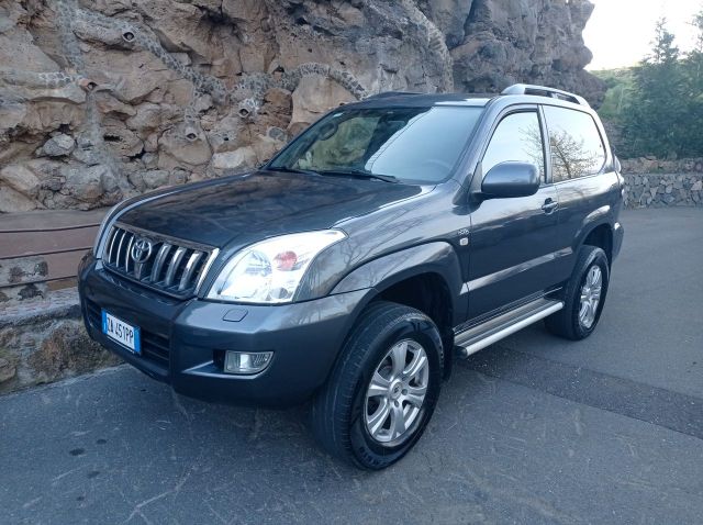 Toyota Land Cruiser 3.0 D-4D 16V cat 3 porte aut