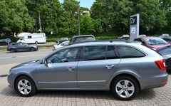 SKODA Superb Combi 2.0 TDI Ambition Klimaautom.  Navi