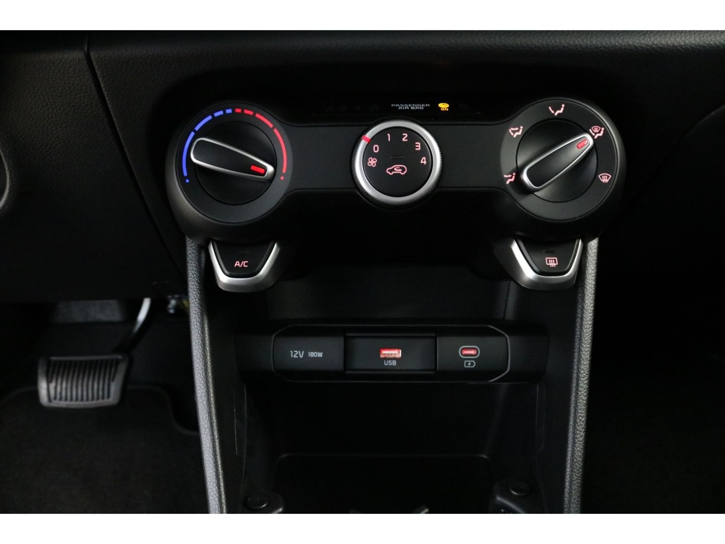 Fahrzeugabbildung Kia Picanto Vision 1.0 DAB Navi Kamera PDC
