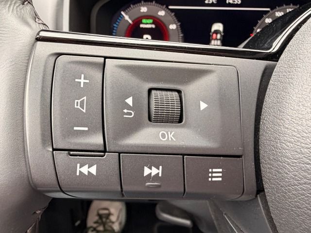 Fahrzeugabbildung Nissan X-Trail 1.5 VC-T e-4ORCE Tekna+ Nappa*Vollausst.