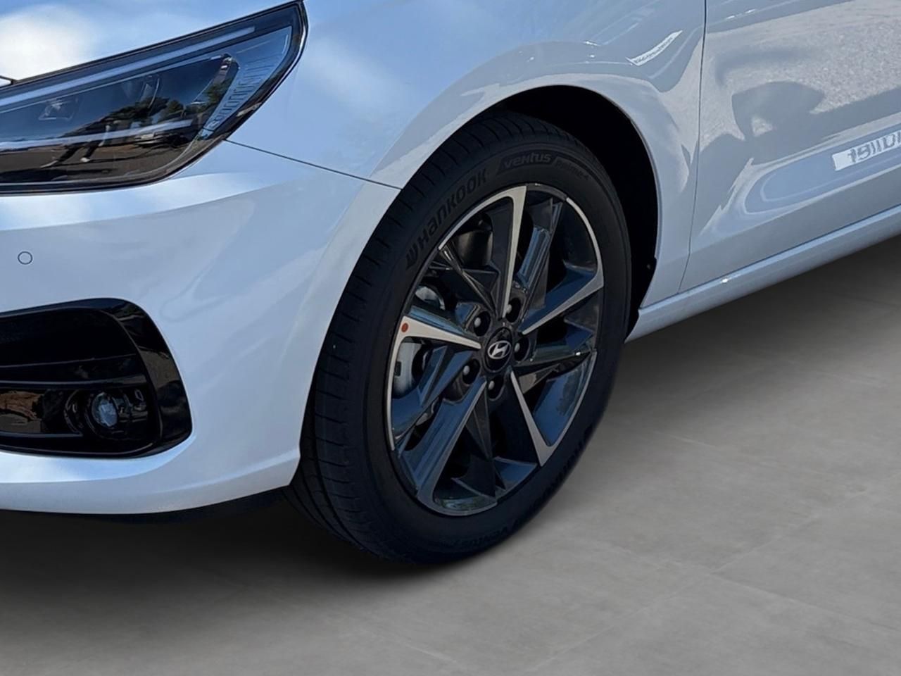 Fahrzeugabbildung Hyundai i30 TREND SHZ*LHZ*NAVI*CARPLAY*