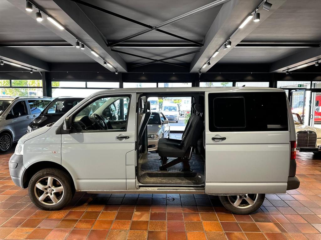 Volkswagen T5 Caravelle