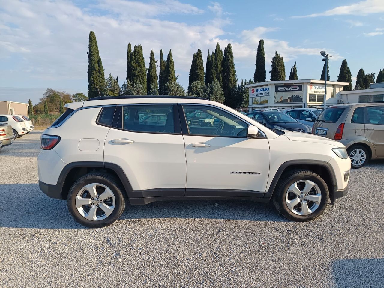 Jeep Compass 2.0 Multijet II 4WD TUA A 244€ AL M imagem 3