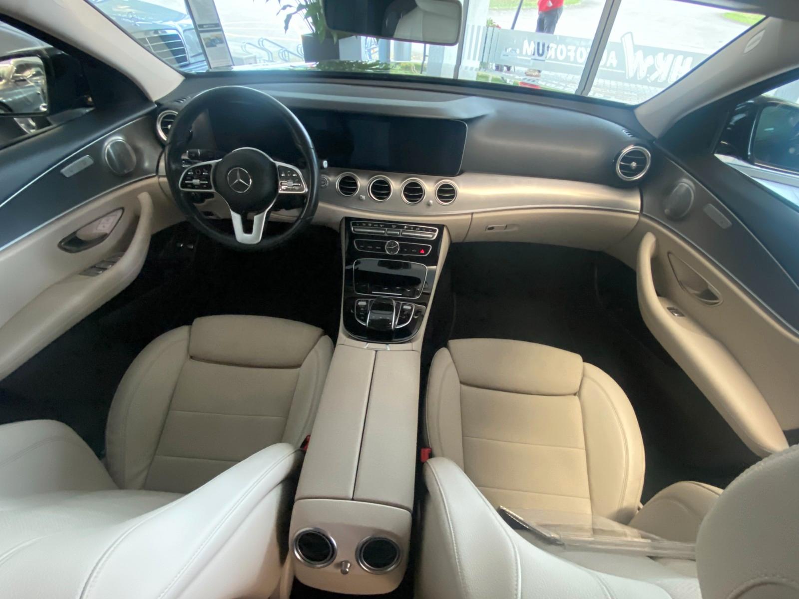 Mercedes-Benz E 220 d T Autom./Burmester/360°/Multibeam/AHK