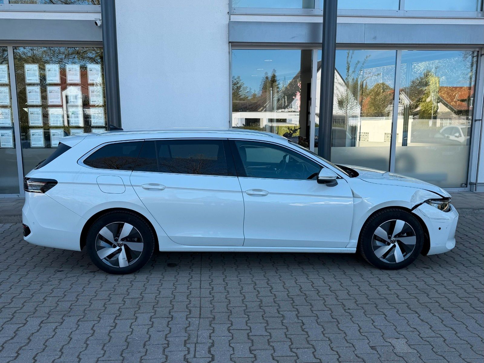 Fahrzeugbild 4