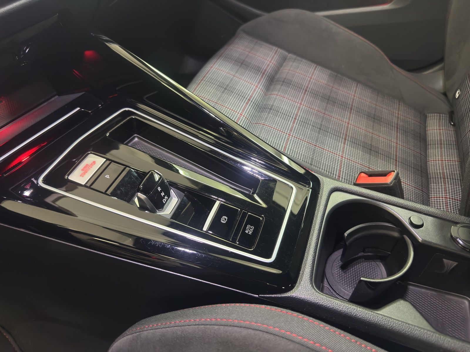 Volkswagen Golf - Bild 12