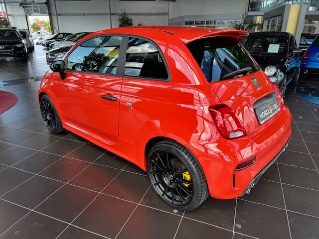 Fahrzeugabbildung Abarth 695 Competizione KLIMA NAVI BEATS