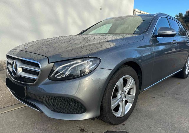 Mercedes-Benz E 200  T-Modell E 200 d 2.Hd 8fach