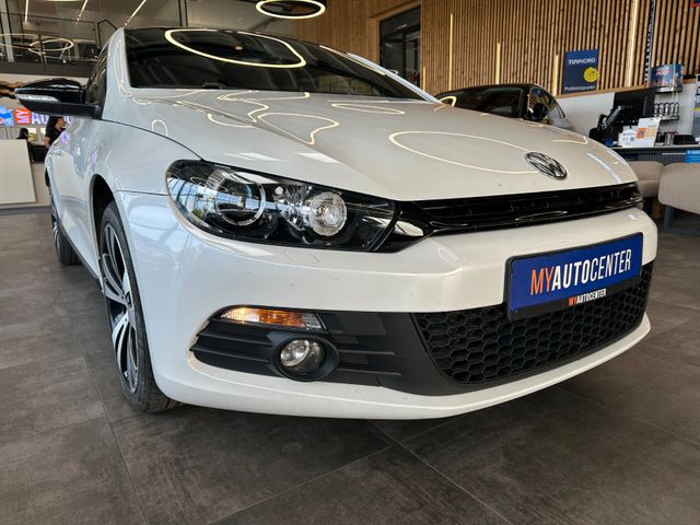 Volkswagen Scirocco *PANORAMA*NAVI*PDC*KLIMA*2-ZONEN*