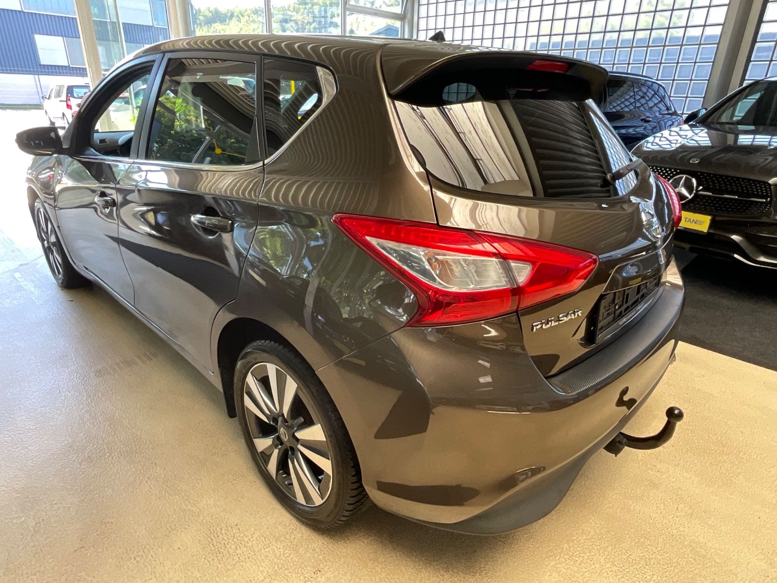 Fahrzeugabbildung Nissan Pulsar N-Tec*Automatik*Navi