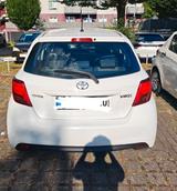 Toyota Yaris 1,33-l-Dual-VVT-i Club Club - Toyota Yaris: 33 Vvt I