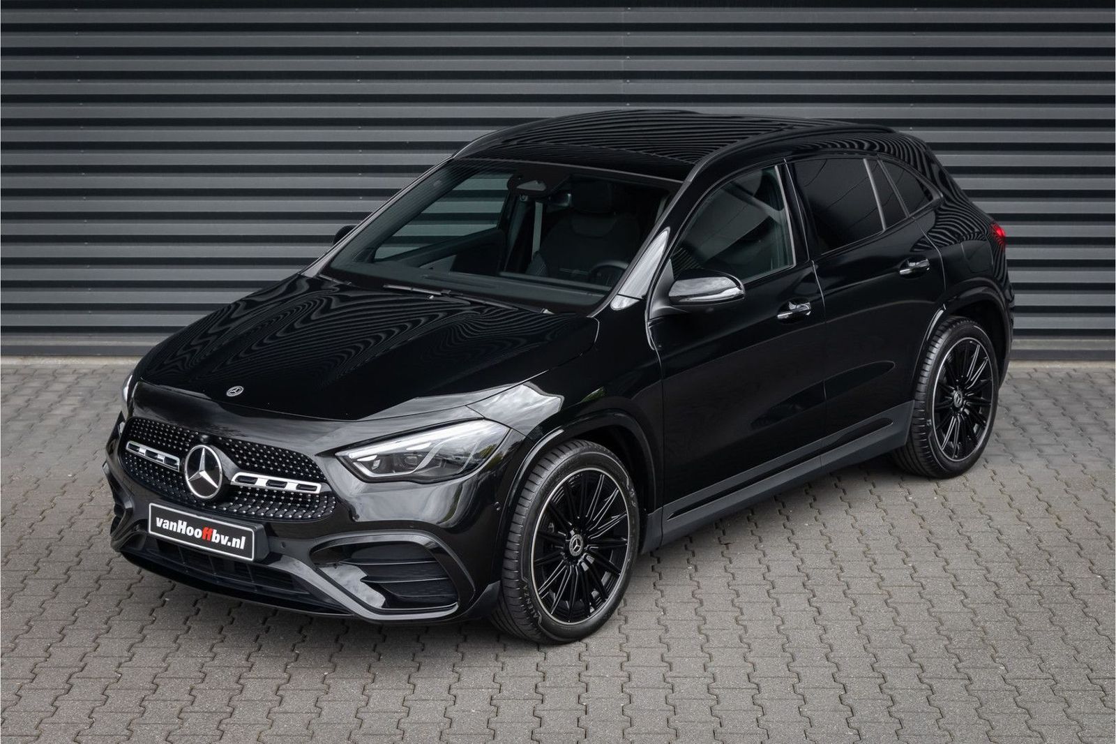 Mercedes-Benz GLA 200 d AMG Line 20 inch - Pano - Camera imagem 2
