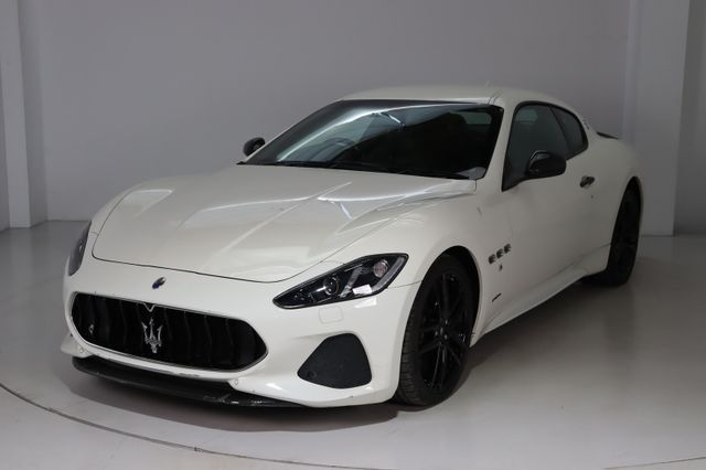 Maserati Granturismo Sport * Bi-Xenon * Navi * RFK