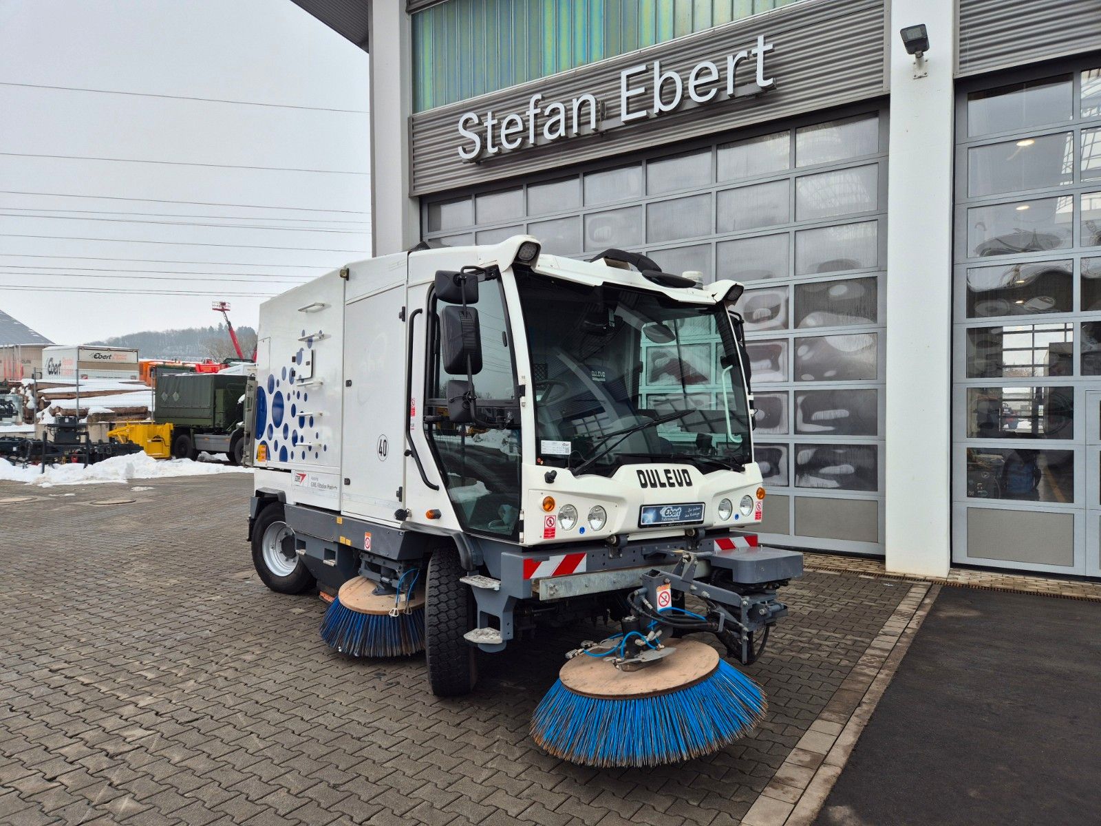 Fahrzeugabbildung Andere Dulevo 6000T Allradlenkung