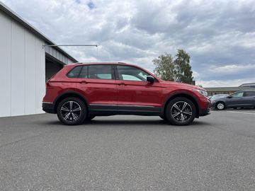 Volkswagen Tiguan - 4