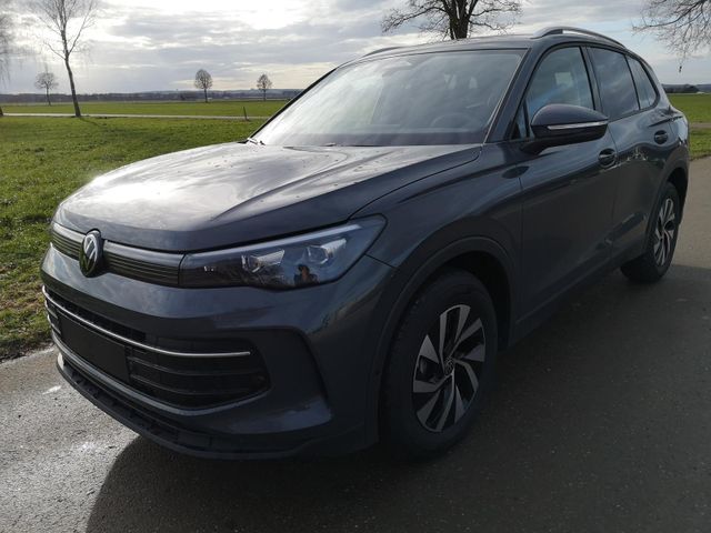 Volkswagen Tiguan 2.0 TDI Life LED GV5 AHK ACC Navi