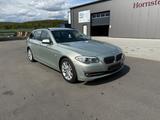 BMW Touring 528 I xDrive °HUD°AHK°360°NAVI°LEDER°+ - BMW 528 aus 2011: 528i