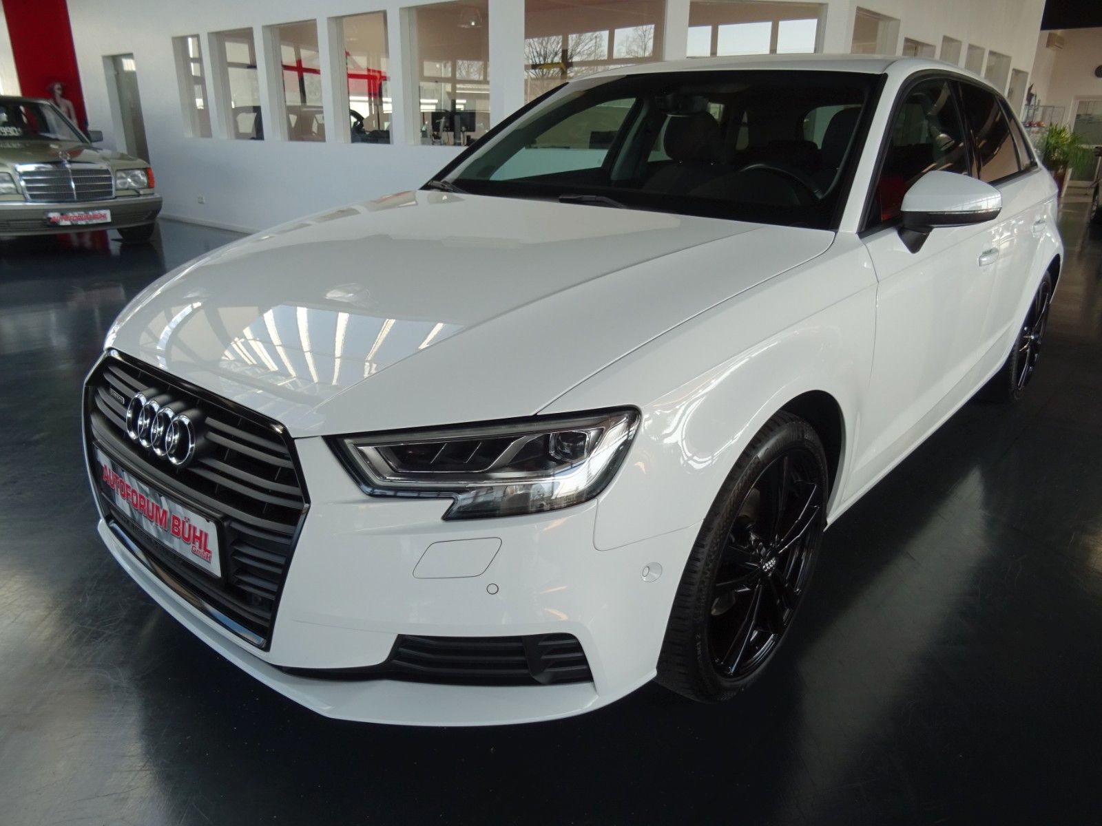 Audi A3 Sportback TDI quattro/ Navi/ LED/ PDC/ S-line foto 2
