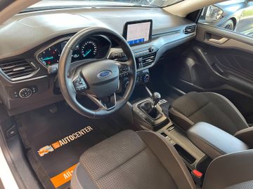 Ford Focus Turnier Cool & Connect 1.5 TDCi*NAVI*LED*
