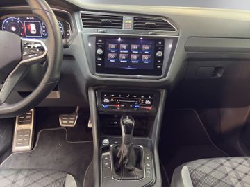 Bild 14 VW Tiguan 2.0 TDI R-Line DSG Black-Style+Matrix+A