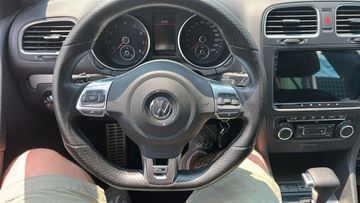 Volkswagen Golf - 5