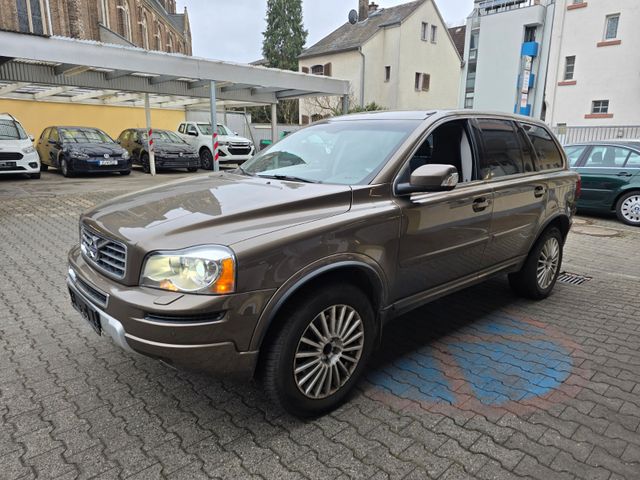 Volvo XC90 D5 Geartronic 7 SITZE*STANDHZG*AHK*LEDER