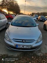 Peugeot 307 1.6 Benzin 7 Sitzer - Peugeot 307: Sitz