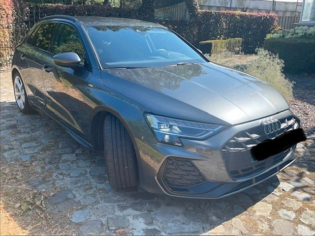 Audi A3 30 TFSI S tronic S line Sportback ShadowLine imagem 3